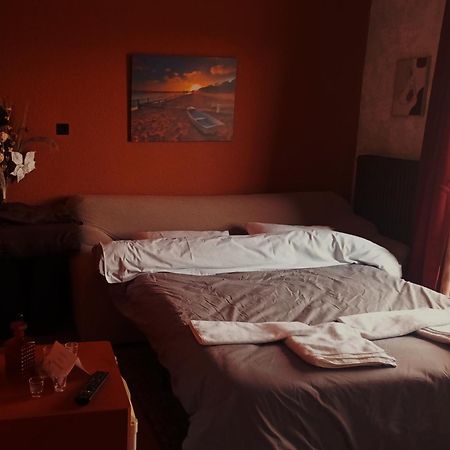 Το Σπίτι Μας Apartment อิโออันนินา ภายนอก รูปภาพ